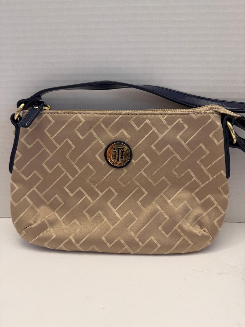 Tommy Hilfiger Beige Jacquard Shoulder Bag with Navy Trim NWOT
